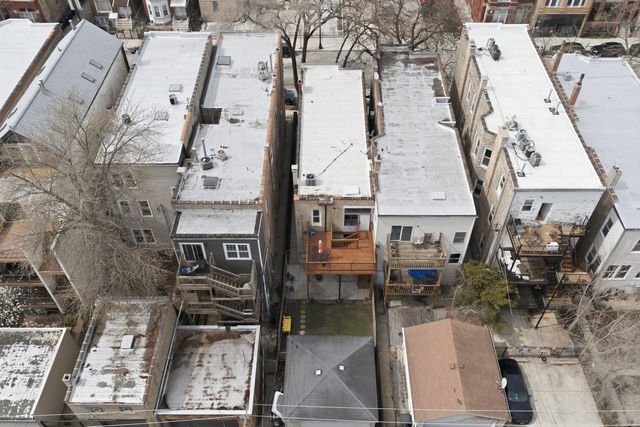 827 N Damen Avenue, Chicago, IL 60622