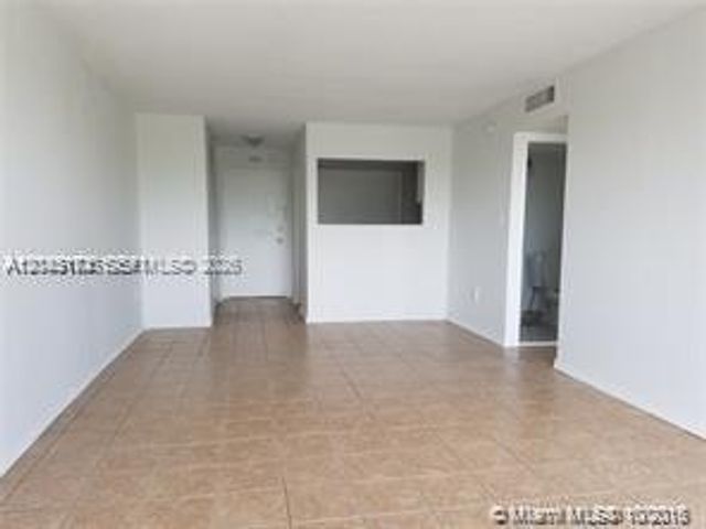 1800 Sans Souci Boulevard 317, North Miami, FL 33181
