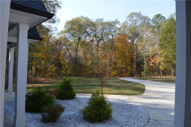 8 Ripplewood Trail, Euharlee, GA 30145