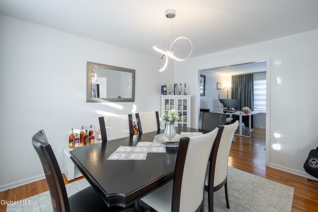 933 E Pine Hill Drive, Guilderland, NY 12303