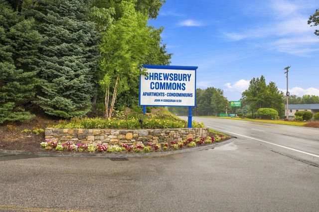 95 Commons Dr 107, Shrewsbury, MA 01545