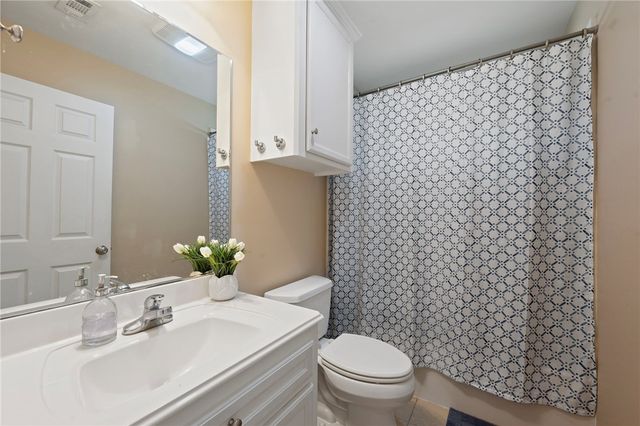 3300 Fredrick Court, College Station, TX 77845