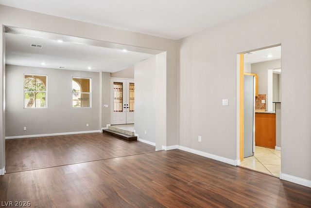 738 KEW GARDENS Drive, Las Vegas, NV 89178