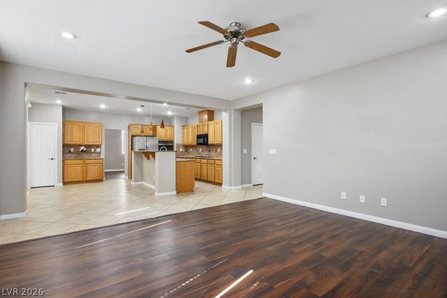 738 KEW GARDENS Drive, Las Vegas, NV 89178