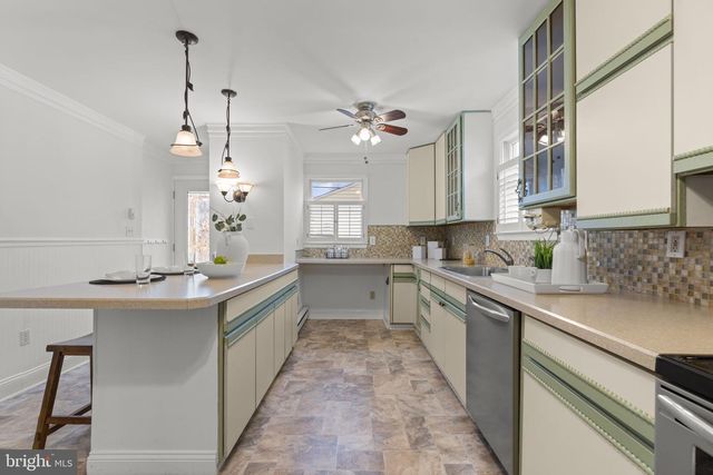 452 CARVEL BEACH, Carvel Beach, MD 21226