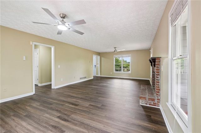 2321 Murdock Road, Marietta, GA 30062