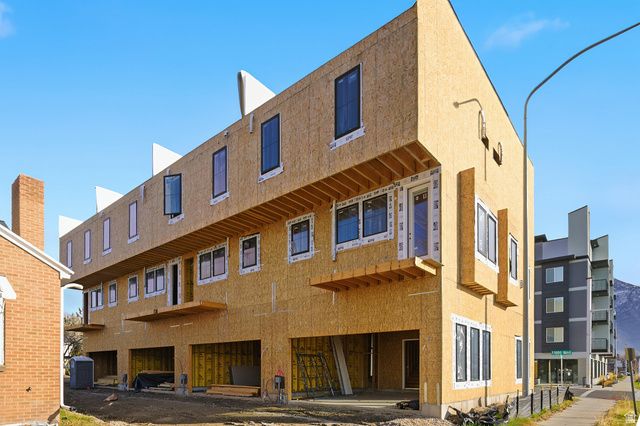 17 N 1000 W, Provo, UT 84601