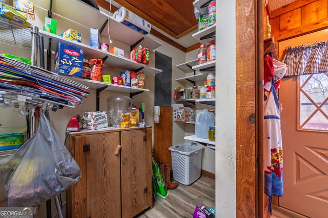 1670 Beaver Dam Road, Odum, GA 31555