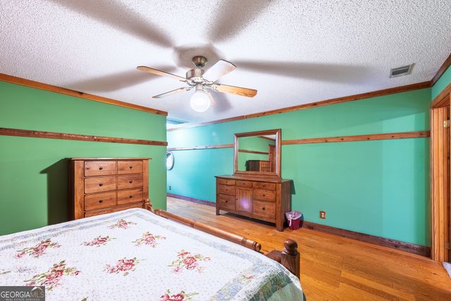 1670 Beaver Dam Road, Odum, GA 31555