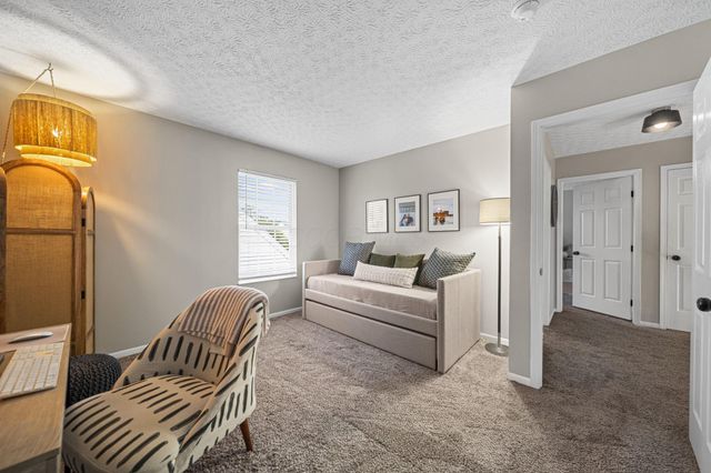 4398 Resaca Drive, Grove City, OH 43123