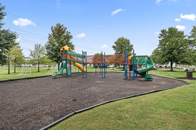 4398 Resaca Drive, Grove City, OH 43123