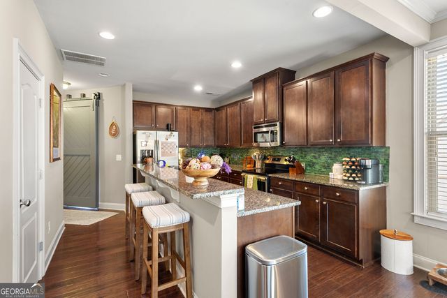 5080 Whiteoak Terrace SE, Smyrna, GA 30080