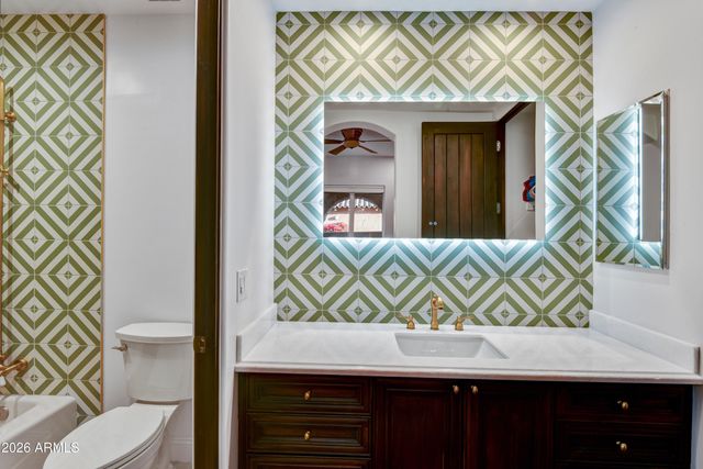 7418 E GOLDEN EAGLE Circle, Gold Canyon, AZ 85118