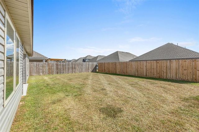 277 Paisley Parkway, Sulphur, LA 70665