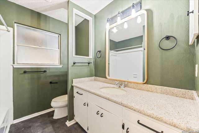 6343 Pickering Dr, Leon Valley, TX 78238