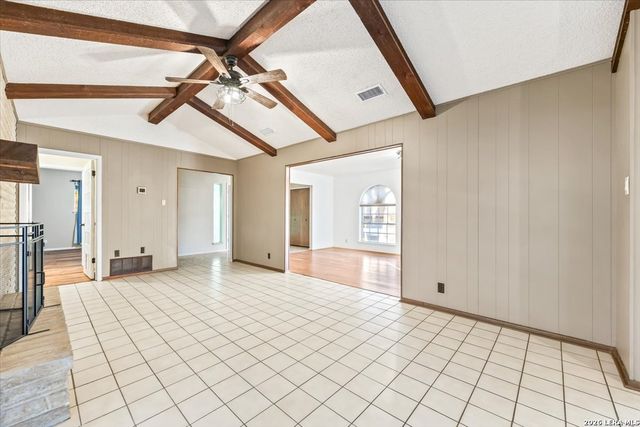 6343 Pickering Dr, Leon Valley, TX 78238