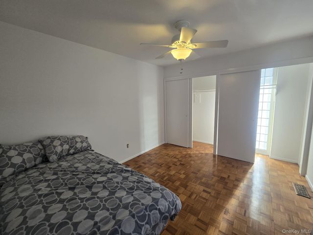 10 Chestnut Drive, Pomona, NY 10970