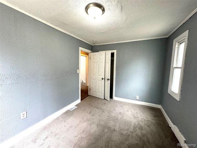 10043 Berkshire Street, Detroit, MI 48224