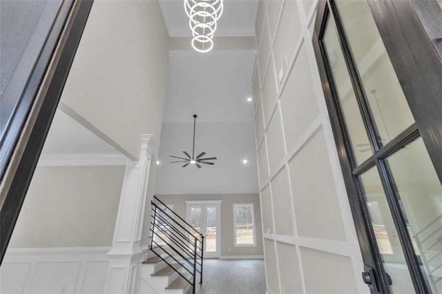 8257 Greenview Drive, Jonesboro, GA 30236