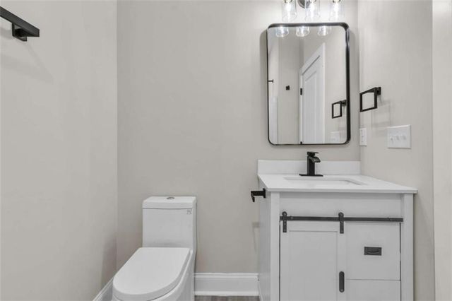 8257 Greenview Drive, Jonesboro, GA 30236