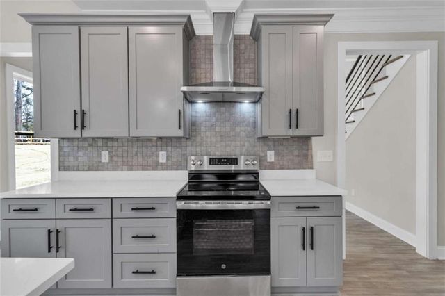 8257 Greenview Drive, Jonesboro, GA 30236