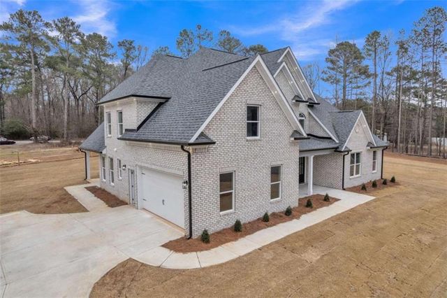 8257 Greenview Drive, Jonesboro, GA 30236