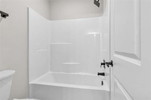 8257 Greenview Drive, Jonesboro, GA 30236