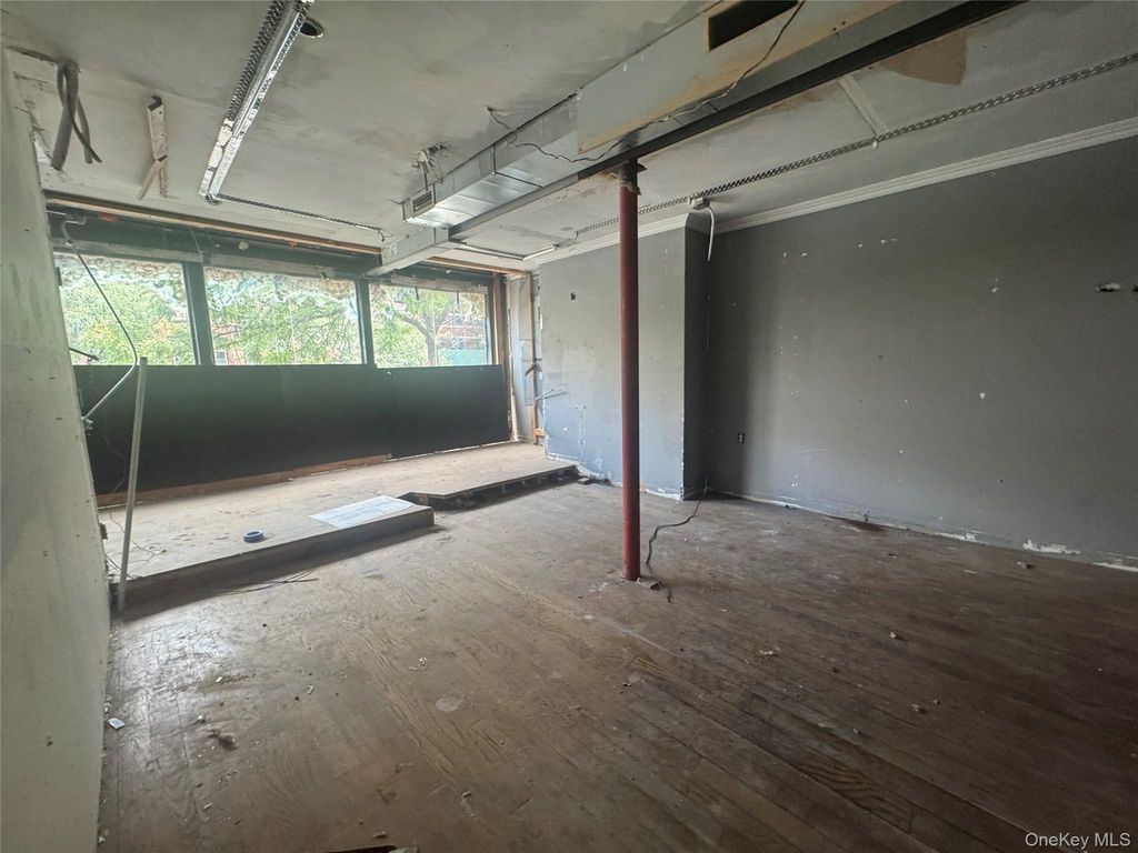 155 8th Avenue, New York (manhattan), NY 10011 — photo 2