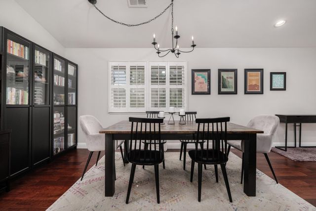 4749 Courtland Ln, Carmichael, CA 95608