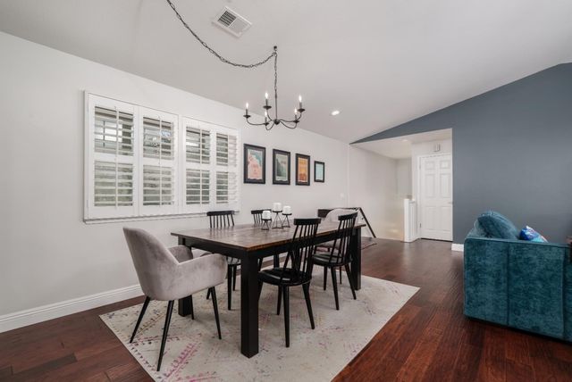 4749 Courtland Ln, Carmichael, CA 95608