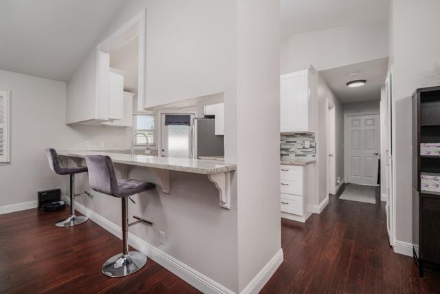4749 Courtland Ln, Carmichael, CA 95608