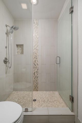 4749 Courtland Ln, Carmichael, CA 95608