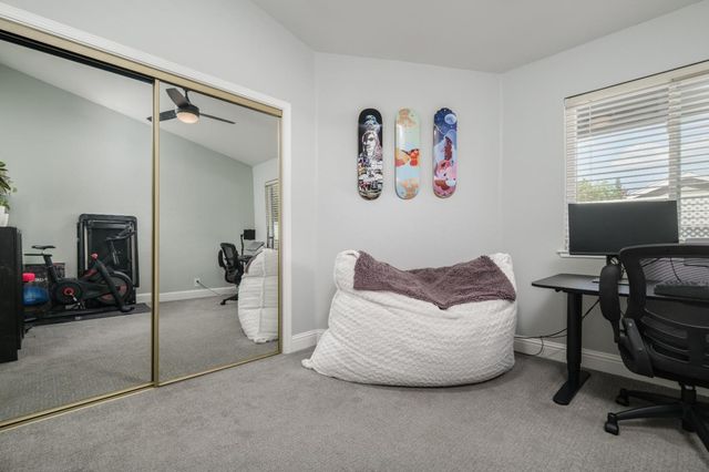 4749 Courtland Ln, Carmichael, CA 95608