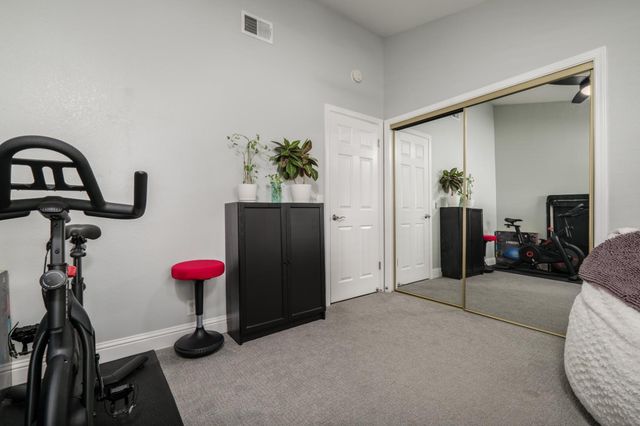 4749 Courtland Ln, Carmichael, CA 95608