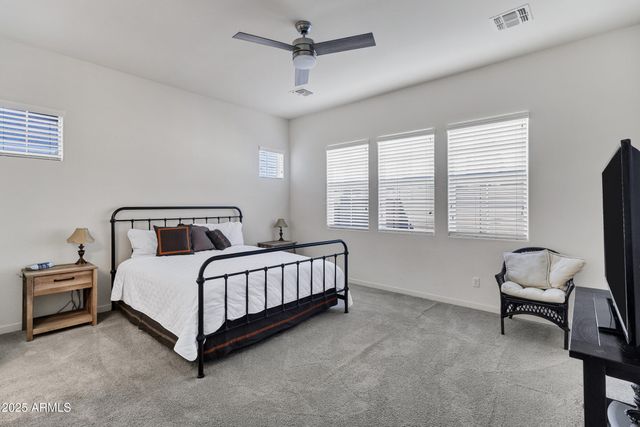 10104 E NICHOLS Avenue, Mesa, AZ 85209