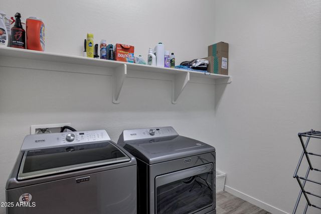 10104 E NICHOLS Avenue, Mesa, AZ 85209