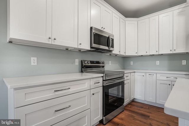 7921 EAST SIDE RD, Chincoteague Island, VA 23336