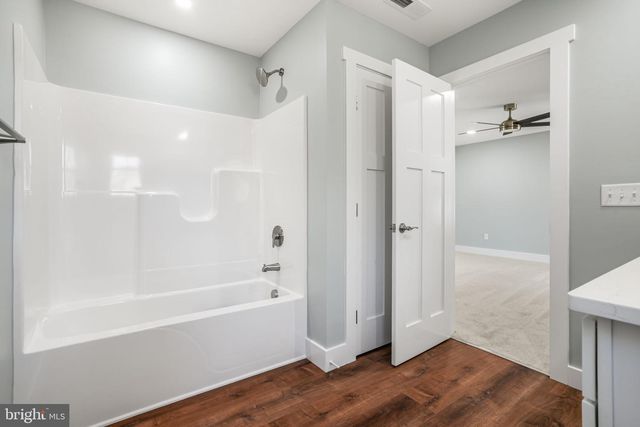 7921 EAST SIDE RD, Chincoteague Island, VA 23336