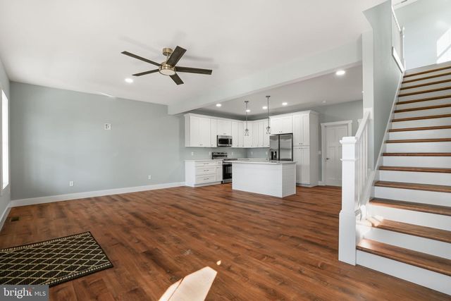 7921 EAST SIDE RD, Chincoteague Island, VA 23336