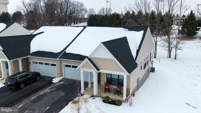 116 VILLAGE DR, Millersville, PA 17551