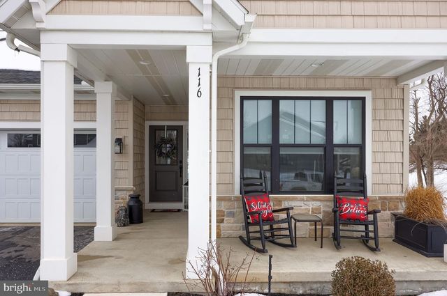 116 VILLAGE DR, Millersville, PA 17551