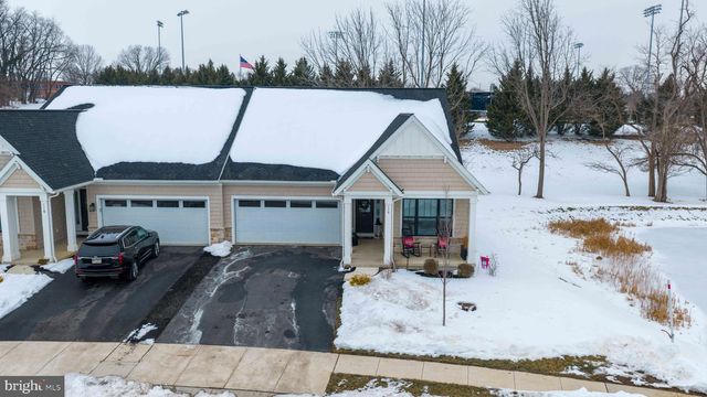 116 VILLAGE DR, Millersville, PA 17551