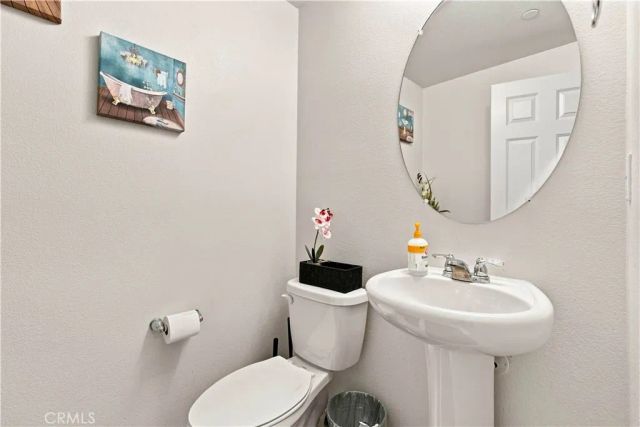 4327 Condor Avenue, Fontana, CA 92336