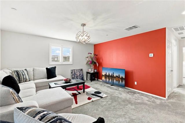 4327 Condor Avenue, Fontana, CA 92336
