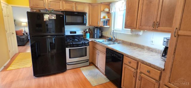 3383 Palmhill Lane, Green Twp, OH 45239
