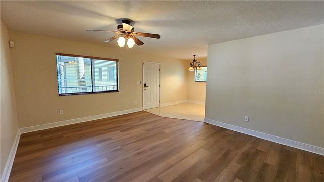 11722 RAINTREE LAKE LANE C, Tampa, FL 33617