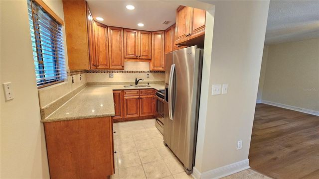 11722 RAINTREE LAKE LANE C, Tampa, FL 33617
