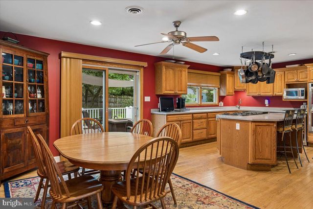 14532 PERRYWOOD DR, Burtonsville, MD 20866