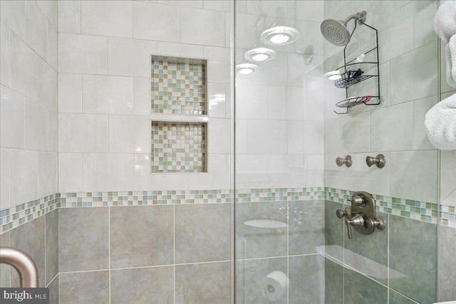 14532 PERRYWOOD DR, Burtonsville, MD 20866