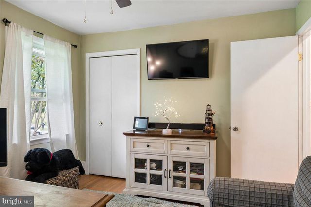 14532 PERRYWOOD DR, Burtonsville, MD 20866